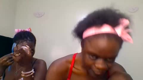 purple_honey1 online show from 05-13-26, 04:15