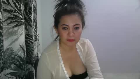 Athena online show from 05-15-26, 04:47