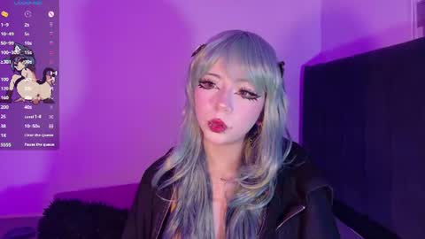 Snapshot of purplelilith3 chatting on 07-11-26, 04:53 Purple Lilith online show from 07-11-26, 04:53