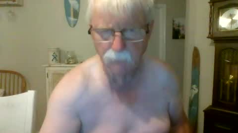 Snapshot of purpleshroom chatting on 06-30-26, 03:29 purpleshroom online show from 06-30-26, 03:29