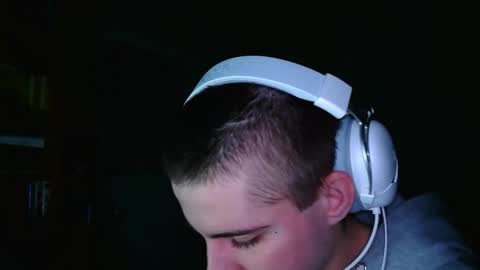 Snapshot of pusaprada chatting on 02-11-26, 07:30 pusaprada online show from 02-11-26, 07:30