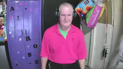 Mark online show from 01-09-25, 05:43