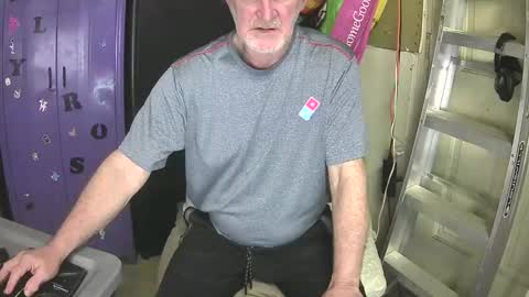 Mark online show from 03-04-25, 05:13