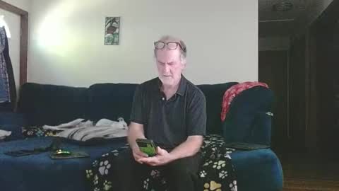 Mark online show from 09-29-25, 04:12