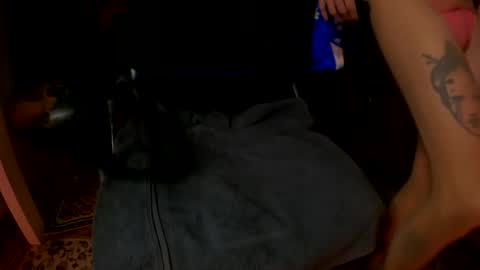 Snapshot of pussyandcocksucker chatting on 12-09-24, 04:01 pussyandcocksucker online show from 12-09-24, 04:01