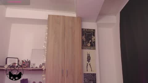 Mari online show from 04-24-26, 04:48