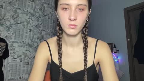 Snapshot of pussygir007 chatting on 01-29-25, 05:51 pussygirl007 online show from 01-29-25, 05:51