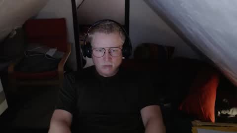 Snapshot of pussylovercb chatting on 09-22-25, 08:38 pussylovercb online show from 09-22-25, 08:38