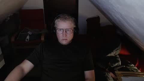 Snapshot of pussylovercb chatting on 10-02-25, 08:27 pussylovercb online show from 10-02-25, 08:27