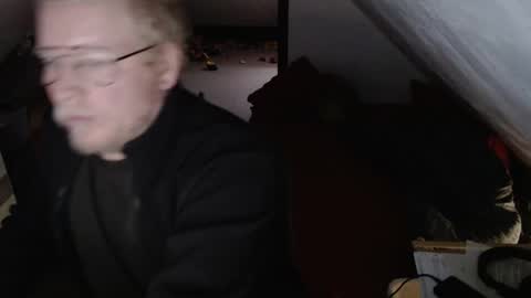 Snapshot of pussylovercb chatting on 10-17-25, 08:28 pussylovercb online show from 10-17-25, 08:28