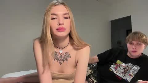 Snapshot of pussymoneywet chatting on 10-01-25, 12:49 Lina online show from 10-01-25, 12:49