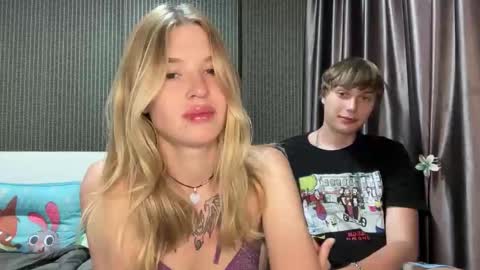 Lina online show from 12-19-25, 05:36