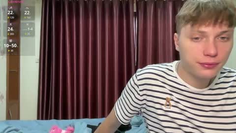 Lina online show from 04-10-26, 11:42