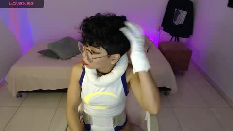 Izumi online show from 04-25-26, 09:45