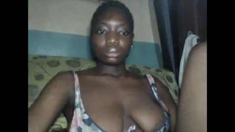 Snapshot of pweedy_ora chatting on 10-06-25, 11:51 ora online show from 10-06-25, 11:51