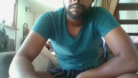 Snapshot of python974 chatting on 05-02-26, 06:07 Python online show from 05-02-26, 06:07