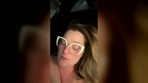Snapshot of qbizzle3 chatting on 07-16-26, 02:12 qbizzle3 online show from 07-16-26, 02:12