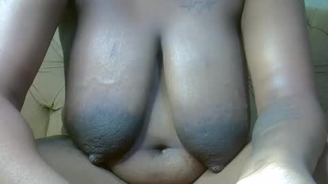 queeen online show from 02-16-26, 09:22