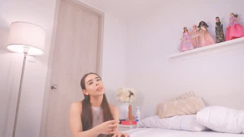 Sofia online show from 03-20-26, 04:06