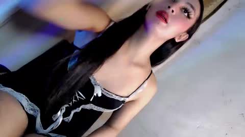 queen_danaya online show from 11-14-25, 04:00