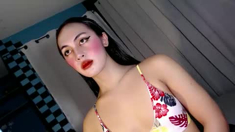 queen_danaya online show from 04-17-26, 09:34