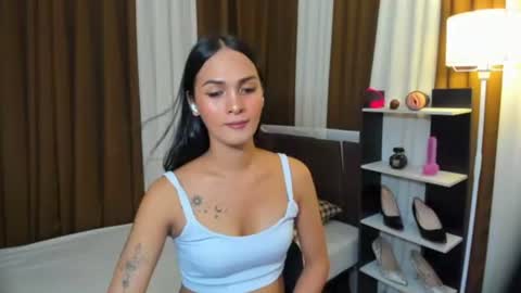 Queen Dyosa online show from 11-07-25, 06:02