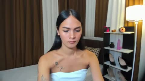 Queen Dyosa online show from 11-10-25, 06:01