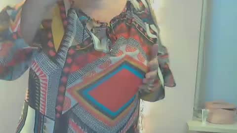 queen_jane8 online show from 12-16-24, 12:27