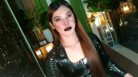 Kendal  online here from 6am-3pm philippine time online show from 12-03-25, 12:29