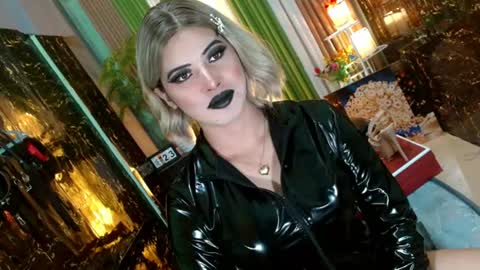 Kendal  online here from 6am-3pm philippine time online show from 07-23-26, 01:58