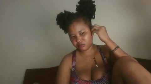 Snapshot of queen_kikih chatting on 05-03-26, 07:58 Queen kikih online show from 05-03-26, 07:58