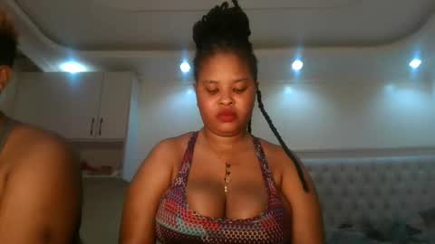 Snapshot of queen_kikih chatting on 05-24-26, 12:37 Queen kikih online show from 05-24-26, 12:37