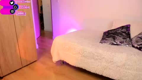 Liana  online show from 12-20-24, 07:33