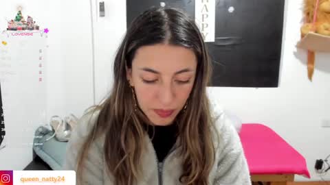 queen_natttyy online show from 01-12-25, 12:39