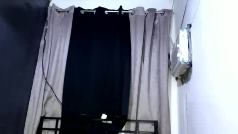 Snapshot of queen_samantha_1 chatting on 05-15-26, 02:29 SAM online show from 05-15-26, 02:29