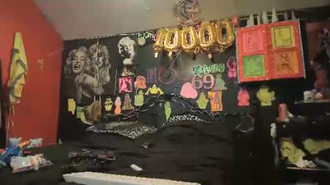 Snapshot of queen_splashh_420 chatting on 07-10-26, 02:27 Queen Splashh420 online show from 07-10-26, 02:27