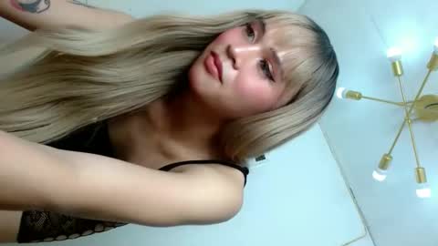 CALL ME YOUR QUEEN AIVY1 online show from 10-23-25, 11:24