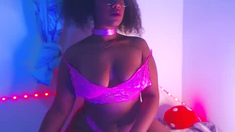 Snapshot of queenalya_ chatting on 10-05-25, 12:31 Ahlya online show from 10-05-25, 12:31