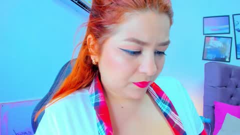 Queen online show from 11-18-25, 06:23