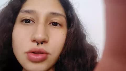 Snapshot of queenjenn__ chatting on 05-15-26, 02:40 QUEENJEENN online show from 05-15-26, 02:40