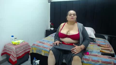 VickyBoobss online show from 12-03-25, 12:47