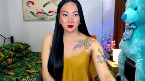 Snapshot of queenmistressts chatting on 01-26-25, 01:09 QUEEN online show from 01-26-25, 01:09