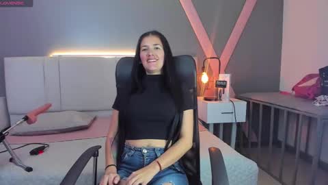 EMILY  online show from 12-11-24, 08:28