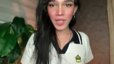 QUEEN online show from 09-14-25, 03:05