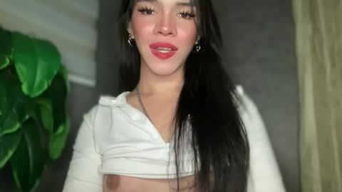 QUEEN online show from 03-21-26, 03:00