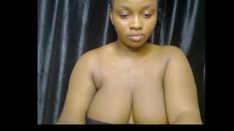 Zoey online show from 12-05-25, 08:49