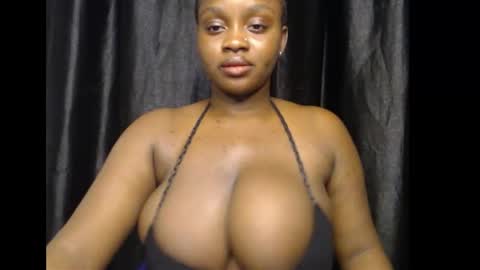 Zoey online show from 02-04-26, 12:16