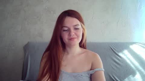 Snapshot of queenofmodels chatting on 01-25-25, 09:15 QueenOfModels online show from 01-25-25, 09:15