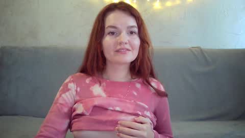 Snapshot of queenofmodels chatting on 02-24-25, 11:32 QueenOfModels online show from 02-24-25, 11:32