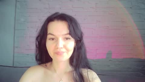 Snapshot of queenofmodels chatting on 01-13-26, 09:58 QueenOfModels online show from 01-13-26, 09:58